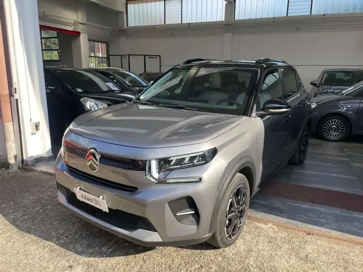 Begagnad Citroën e-C3 52 kW (72 HK) 2025 Svart Sedan