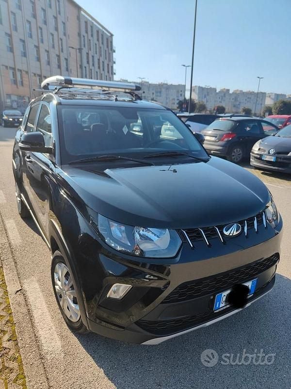 Usata Mahindra KUV100 87 CV (63 kW) 2022 SUV