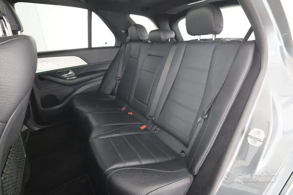 Usata Mercedes GLE300 Premium 245 CV (180 kW) 2020 Argento SUV