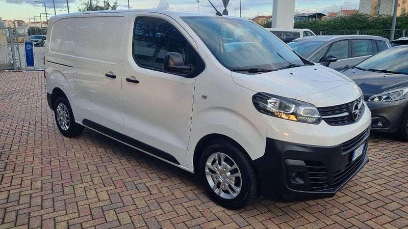 Usata Opel Vivaro Enjoy 145 CV (106 kW) 2022 Bianco Monovolume