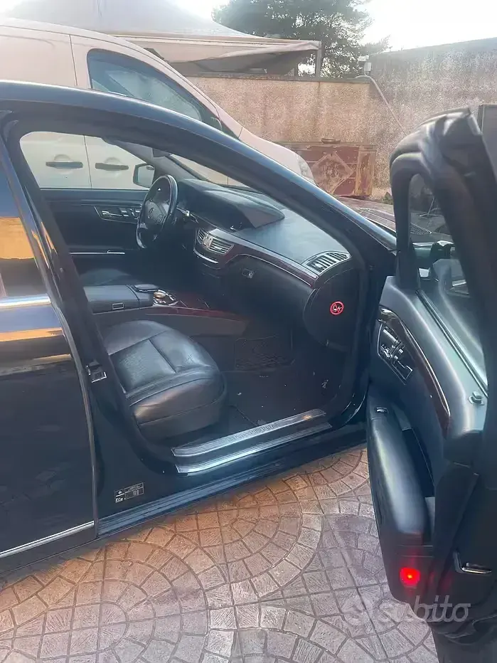Usata Mercedes S350 258 CV (189 kW) 2011 Nero Berlina