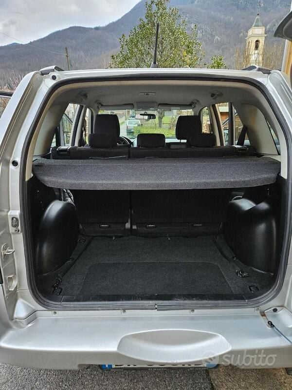Usata Suzuki Grand Vitara 129 CV (94 kW) 2008 Grigio SUV