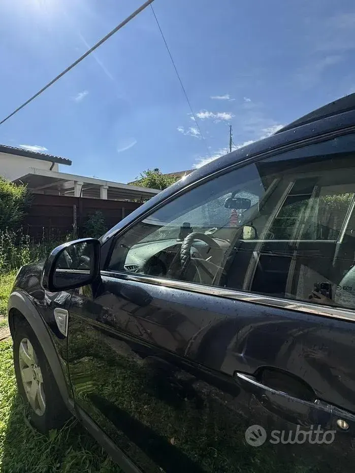 Usata Chevrolet Captiva 127 CV (93 kW) 2010 Nero SUV