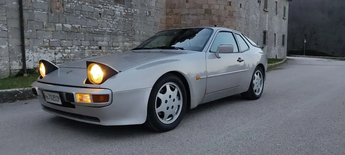 Usata Porsche 944 190 CV (139 kW) 1987 Coupé