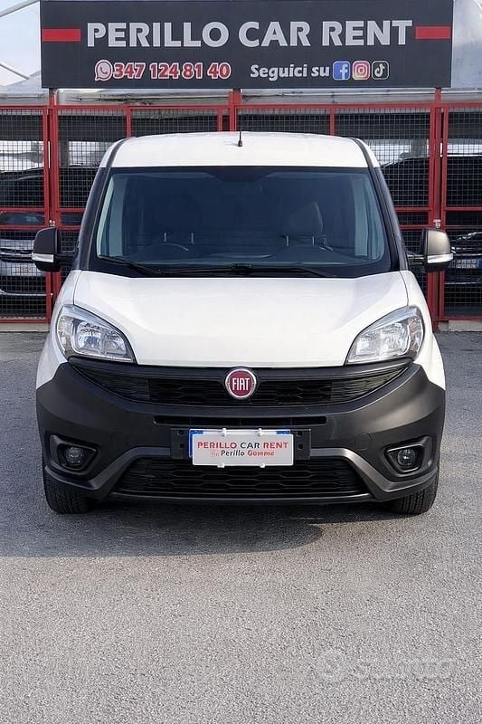 Usata Fiat Doblò 95 CV (69 kW) 2018 Bianco Monovolume