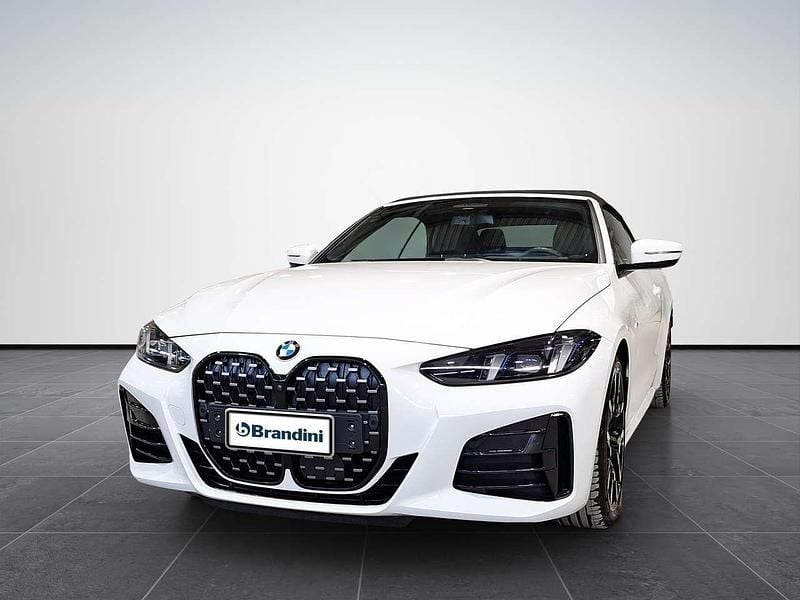 Bianco Usata 2025 BMW 420 M Sport Cabrio | 50.471 € (Super prezzo) - Immagine 1/4