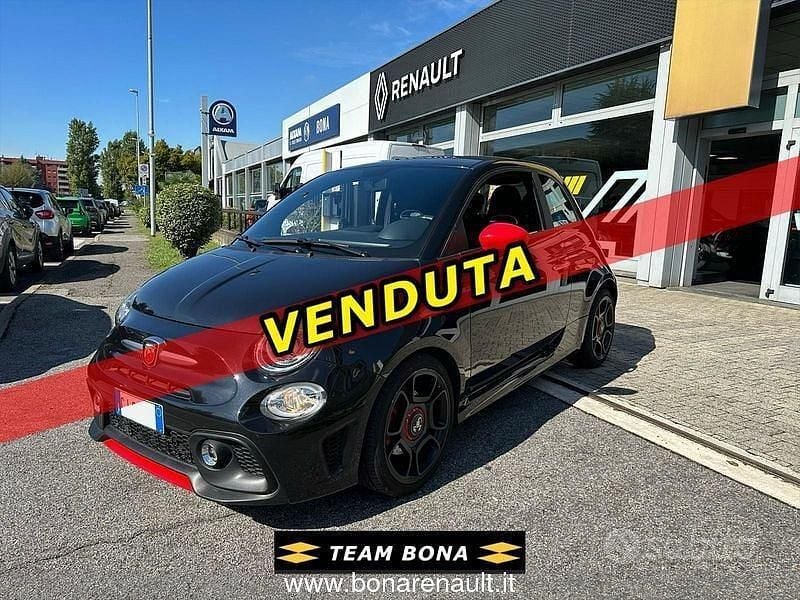 Nero Usata 2022 Abarth 595 Due volumi | 20.750 € (Buon prezzo) - Immagine 1/4