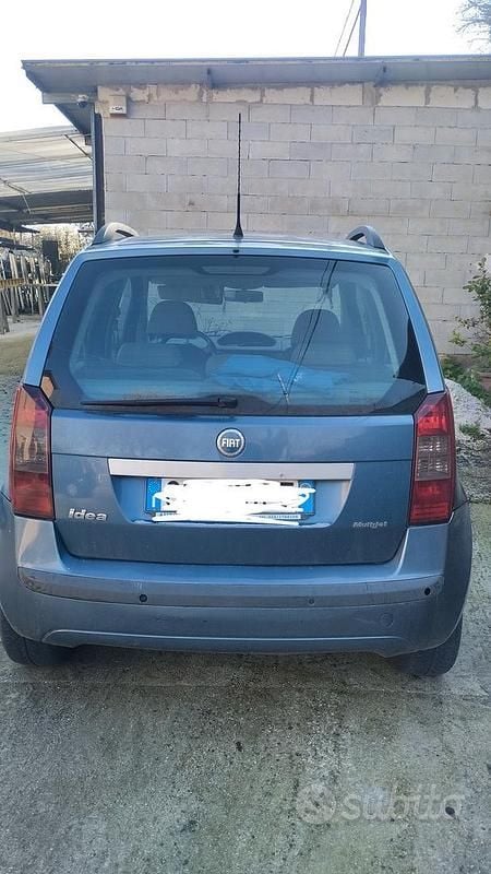 Usata Fiat Idea 2004 Grigio Monovolume