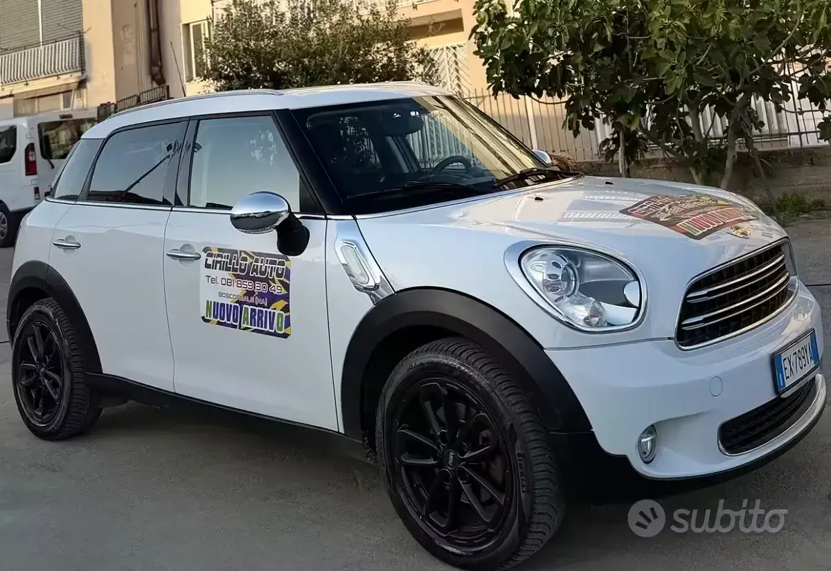 Usata Mini Countryman Business 90 CV (66 kW) 2014 Bianco SUV