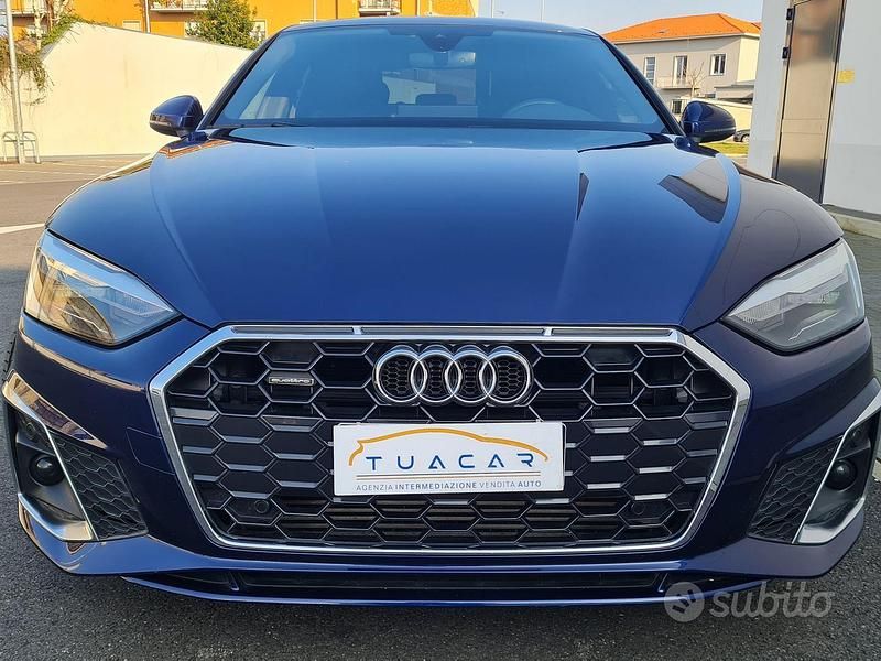 Usata Audi A5 Sport 231 CV (169 kW) 2020 Blu Coupé