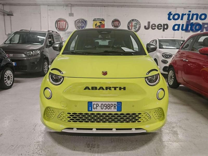 Usata Abarth 500e Turismo 47 kW (64 CV) 2023 Giallo Utilitaria