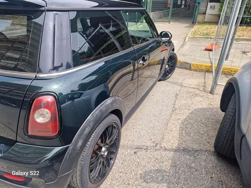 Usata Mini Cooper S Salt 175 CV (128 kW) 2007 Verde Utilitaria