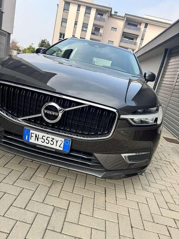 Usata Volvo XC60 Business Edition 190 CV (139 kW) 2018 Grigio SUV