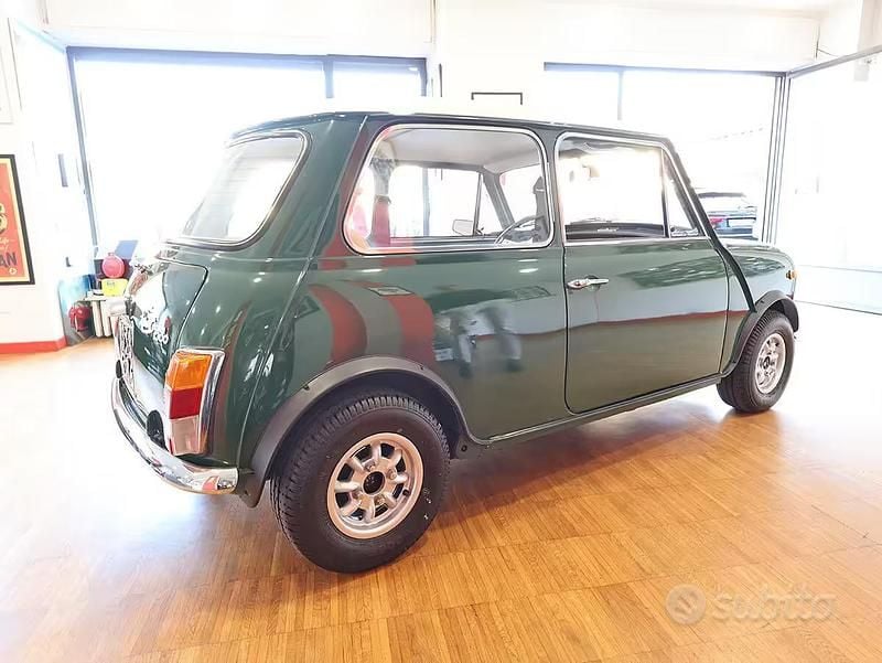 Usata Innocenti Mini 66 CV (48 kW) 1970 Verde Utilitaria
