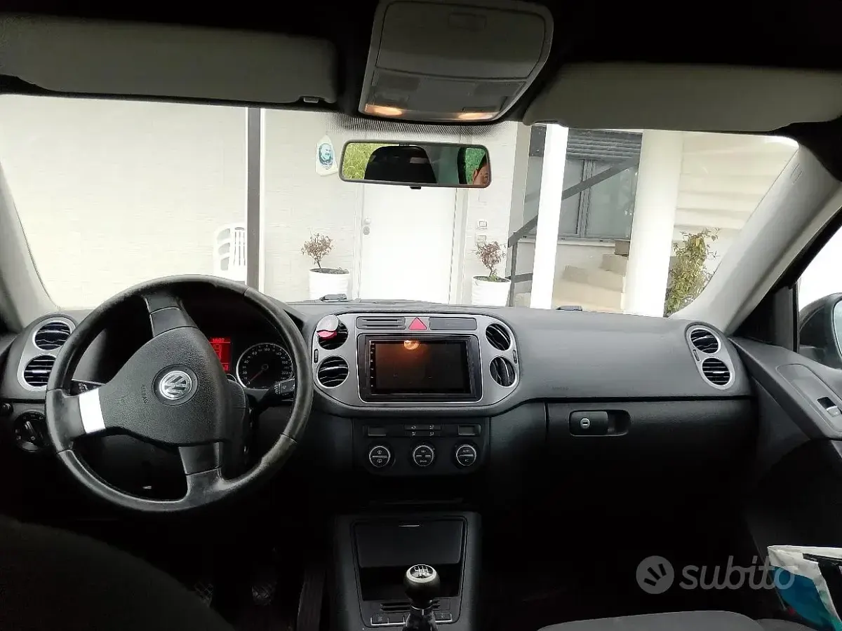Usata VW Tiguan 140 CV (102 kW) 2008 Nero SUV
