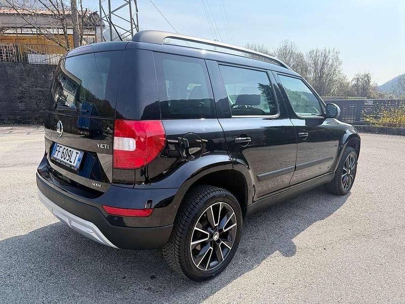 Usata Skoda Yeti Ambition 150 CV (110 kW) 2016 Nero SUV