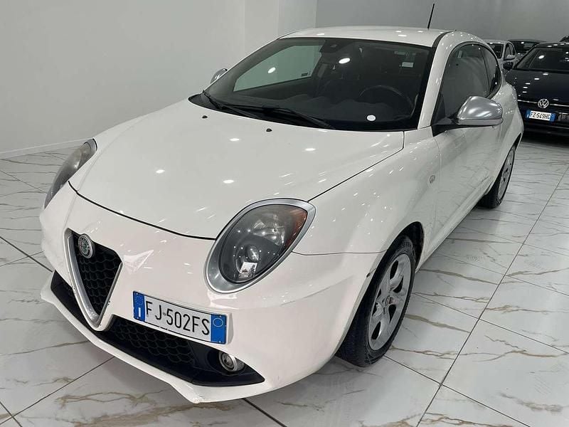 Bianco Usata 2017 Alfa Romeo MiTo Super Due volumi | 6490 € (Super prezzo) - Immagine 1/4