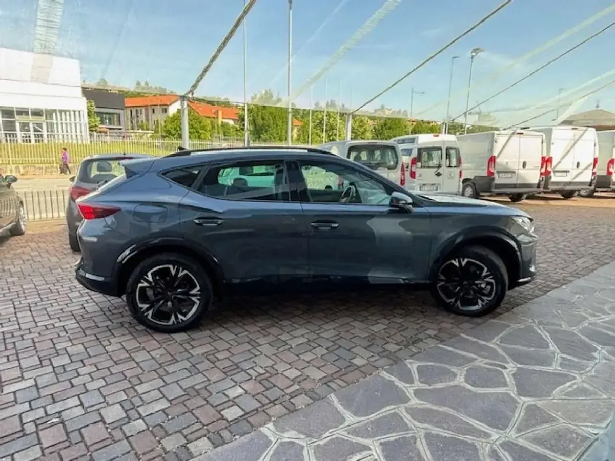 Usata Cupra Formentor 150 CV (110 kW) 2025 Grigio scuro SUV