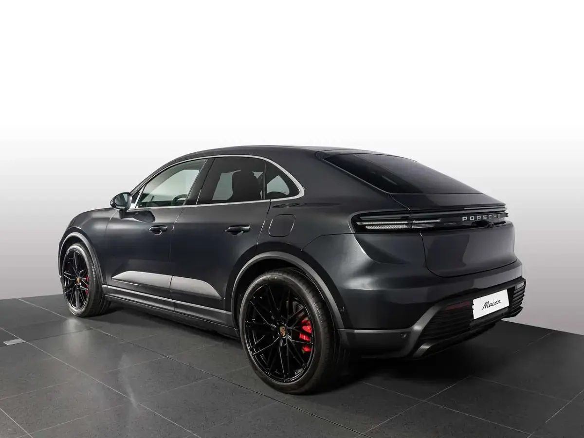 Nuova Porsche Macan 517 CV (380 kW) 2026 Grigio vulcano SUV