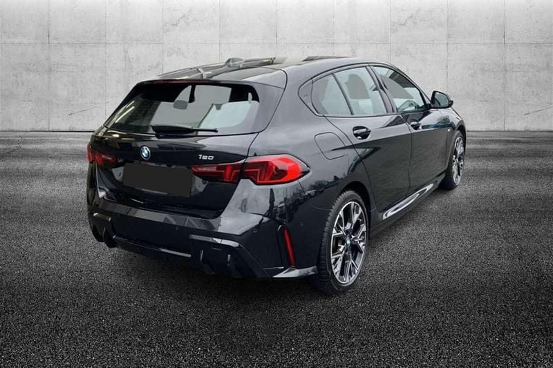 Usata BMW 120 M Sport 156 CV (114 kW) 2024 Nero Utilitaria