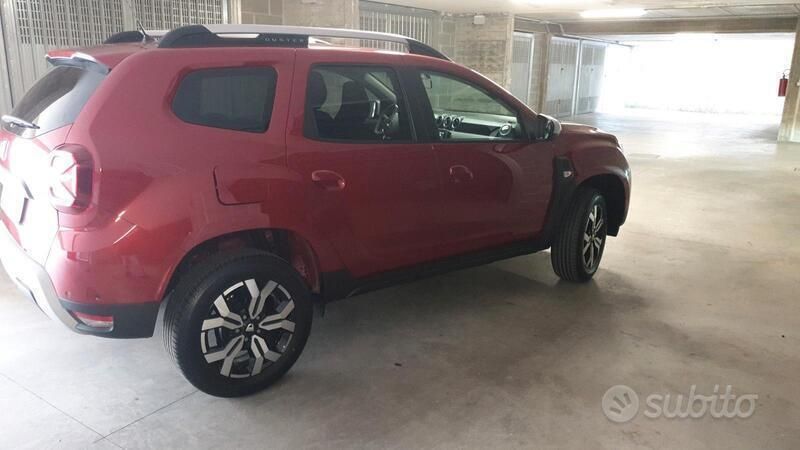Usata Dacia Duster 101 CV (74 kW) 2021 Rosso SUV