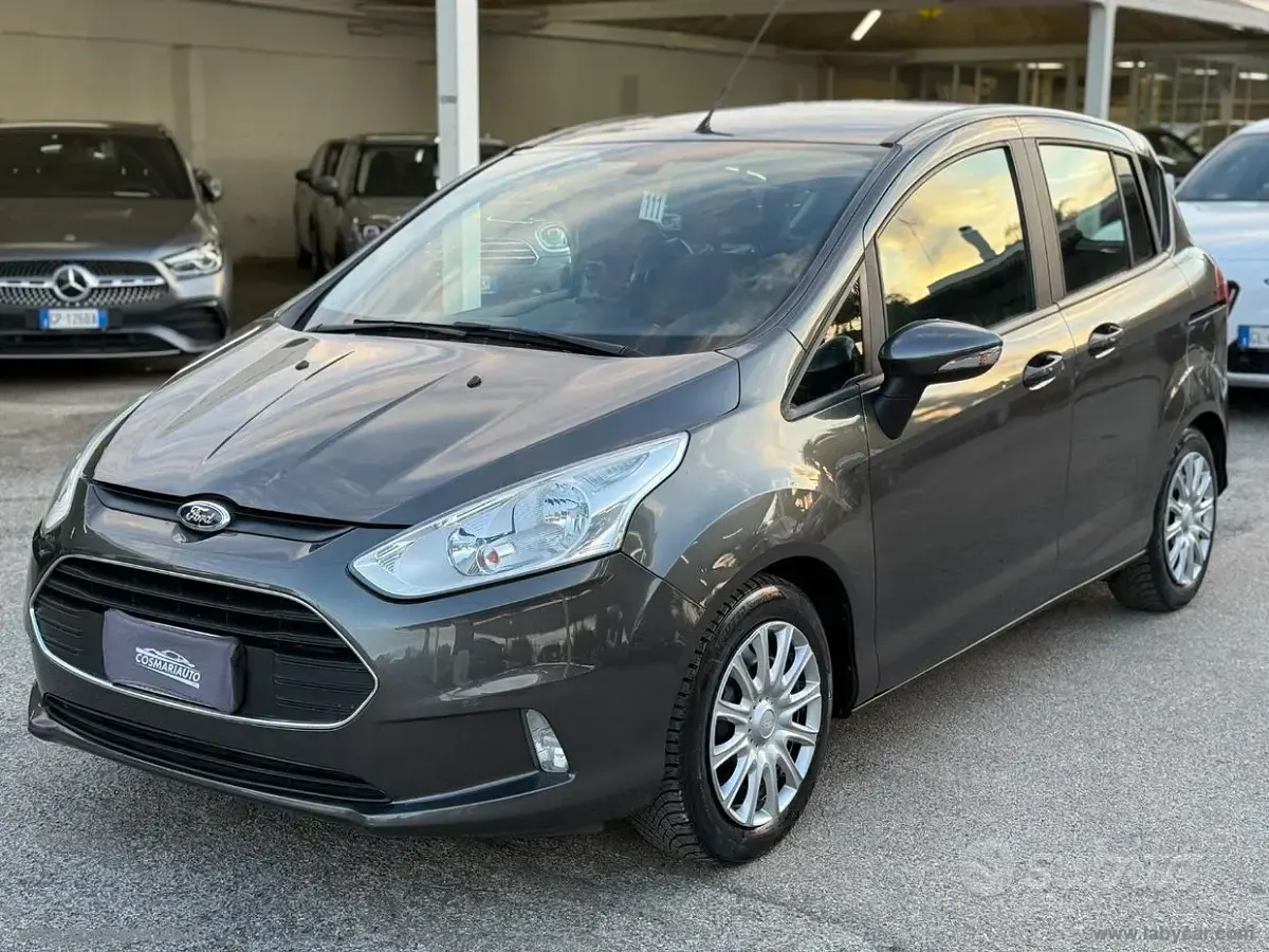 Usata Ford B-MAX Business Edition 90 CV (66 kW) 2015 Grigio Monovolume