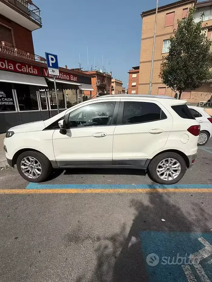 Usata Ford Ecosport 125 CV (91 kW) 2016 Bianco SUV