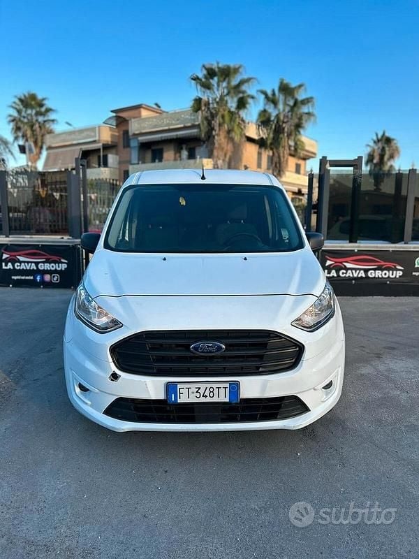 Usata Ford Tourneo Courier 101 CV (74 kW) 2019 Bianco Monovolume