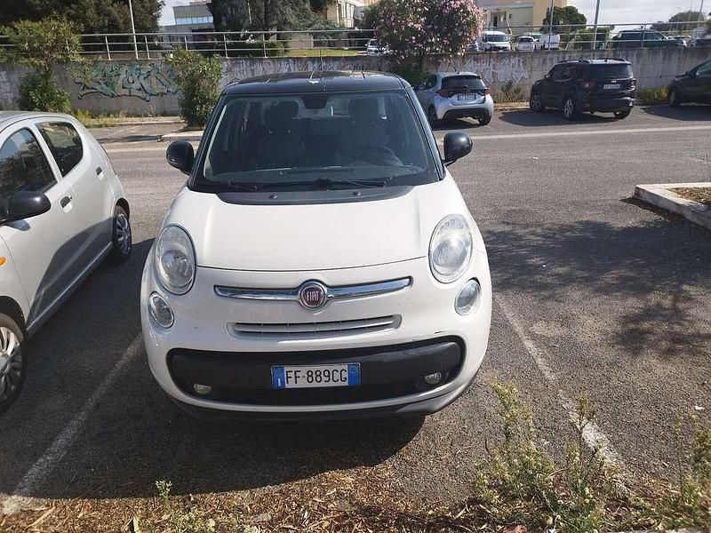 Usata 2016 Fiat 500L Living Monovolume | 4200 € (Super prezzo) - Immagine 1/4