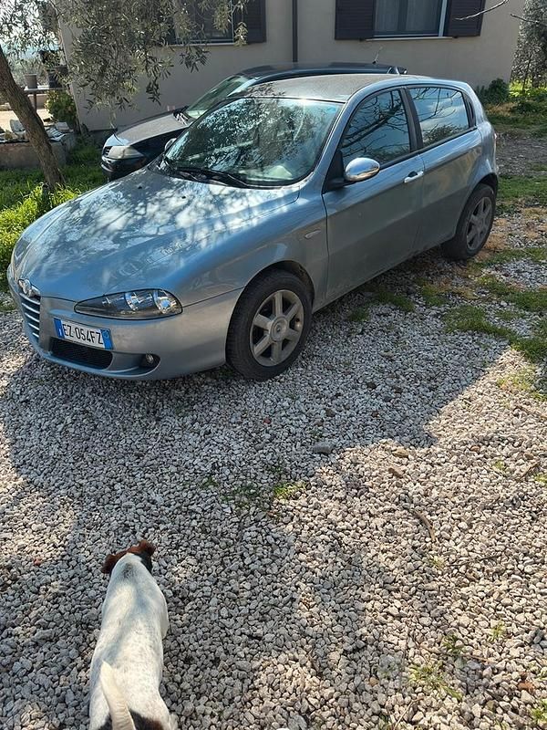 Occasion Alfa Romeo 147 2000 Hatchback