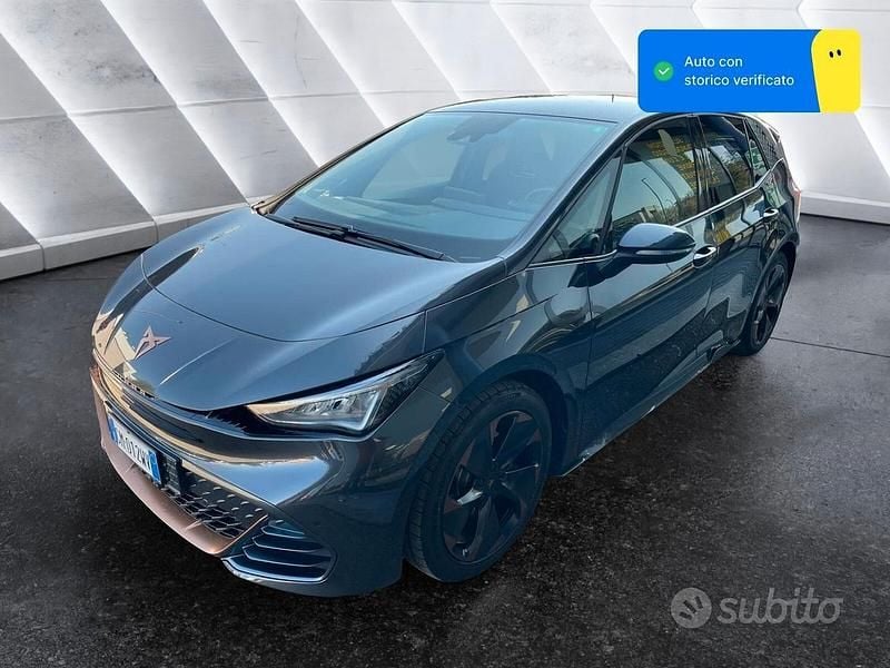 Usata Cupra Born e-Boost 169 kW (231 CV) 2023 Grigio Utilitaria