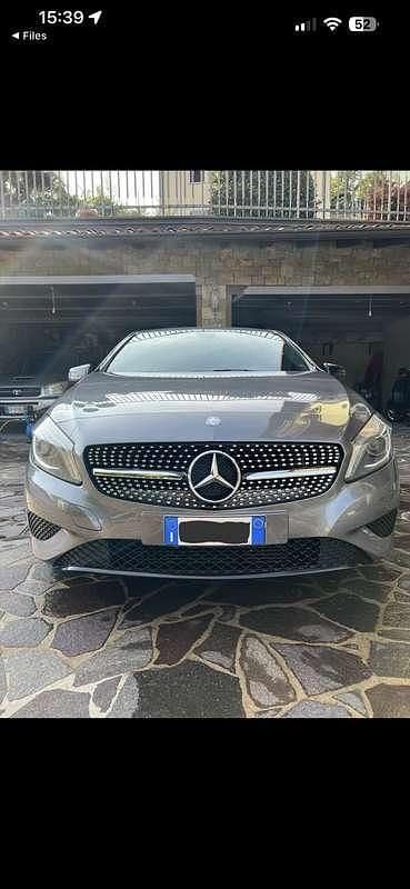 Usata Mercedes A180 AMG line 109 CV (80 kW) 2014 Berlina