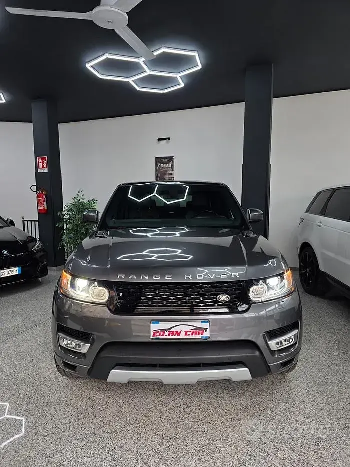 Usata Land Rover Range Rover Sport HSE Dynamic 249 CV (183 kW) 2015 Grigio SUV