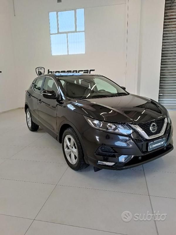 Begagnad Nissan Qashqai 116 HK (85 kW) 2020 Svart SUV