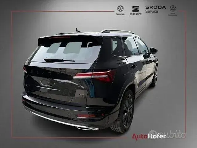 Nuova Skoda Karoq SportLine 150 CV (110 kW) 2026 Nero SUV