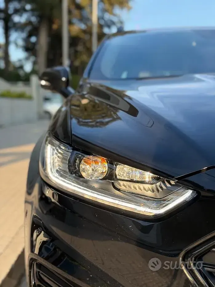 Usata Ford Mondeo ST-Line 190 CV (139 kW) 2020 Nero Station wagon