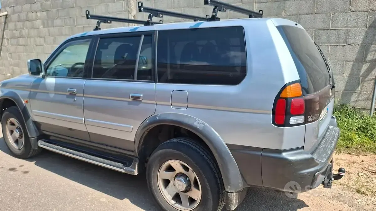 Usata Mitsubishi Pajero 115 CV (84 kW) 2004 Grigio SUV