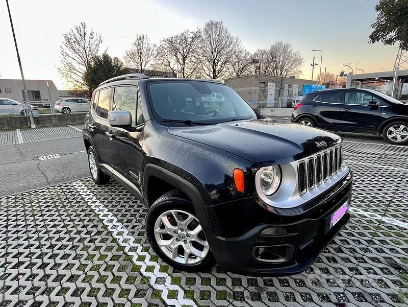 Usata Jeep Renegade Limited 140 CV (102 kW) 2017 Nero SUV