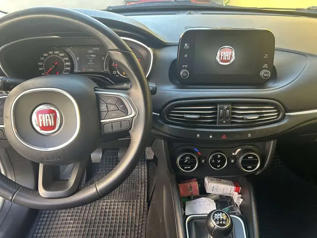 Usata Fiat Tipo Lounge 120 CV (88 kW) 2017 Station wagon