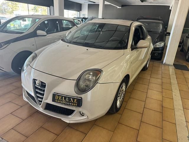Usata Alfa Romeo MiTo Distinctive 85 CV (62 kW) 2015 Bianco Utilitaria