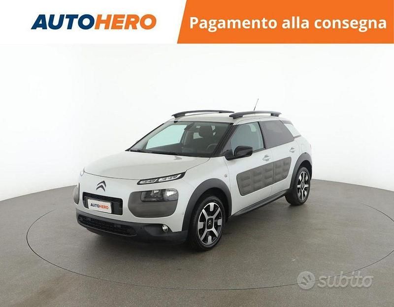 Bianco Usata 2017 Citroën C4 SUV | 10.299 € (Buon prezzo) - Immagine 1/2