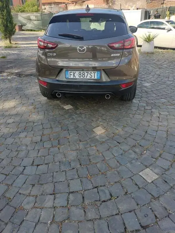 Usata Mazda CX-3 Active 105 CV (77 kW) 2016 Grigio SUV