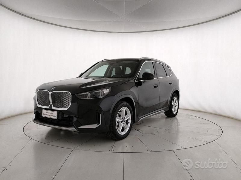 Usata BMW iX1 150 kW (204 CV) 2025 Nero SUV