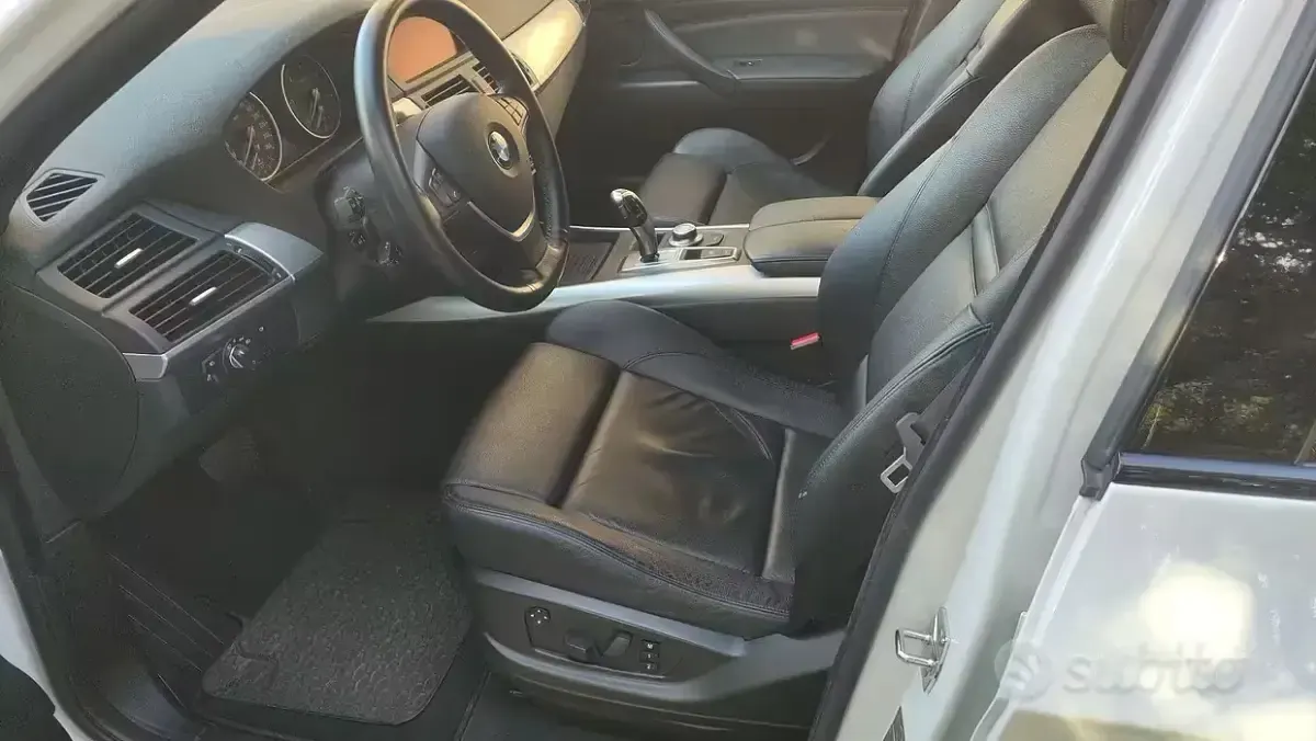 Usata BMW X5 235 CV (172 kW) 2008 SUV