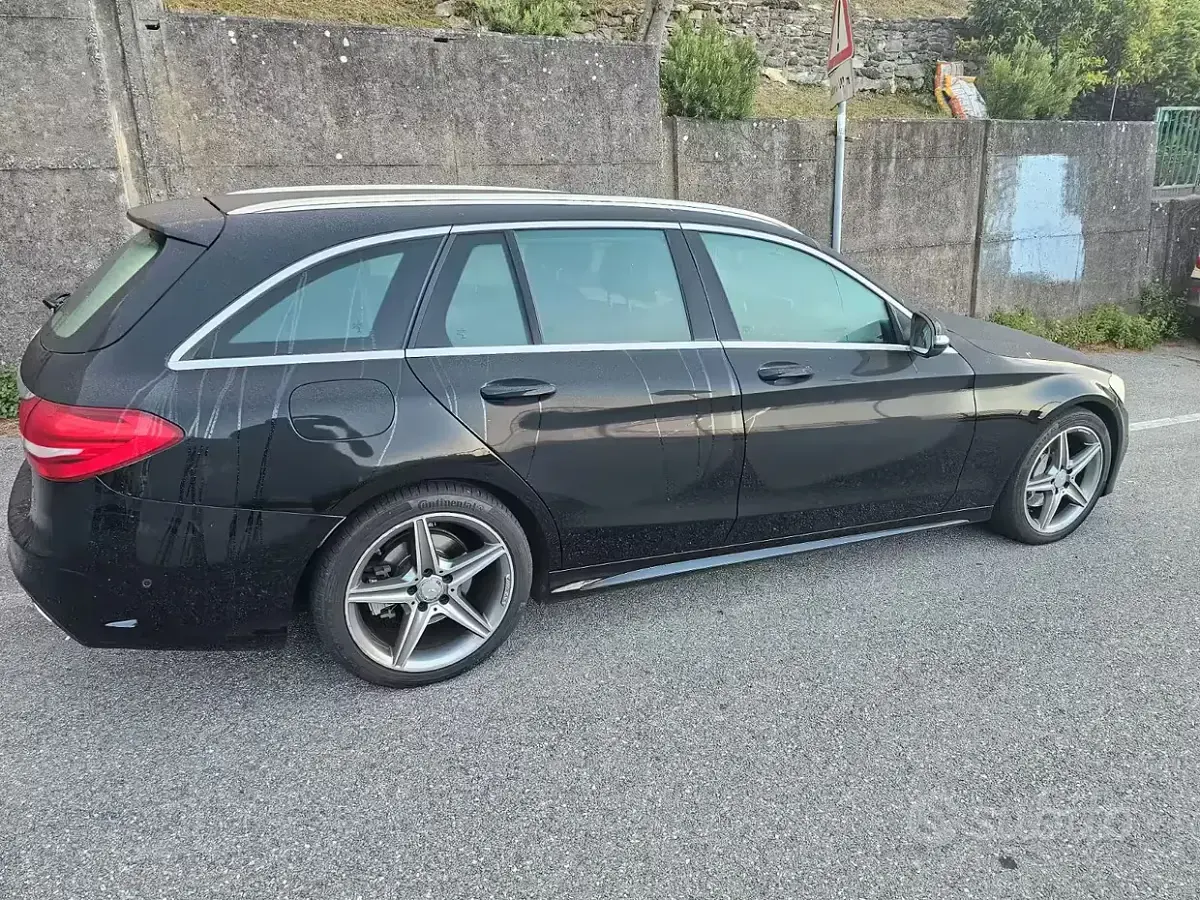 Usata Mercedes C200 Premium 136 CV (100 kW) 2017 Nero Station wagon