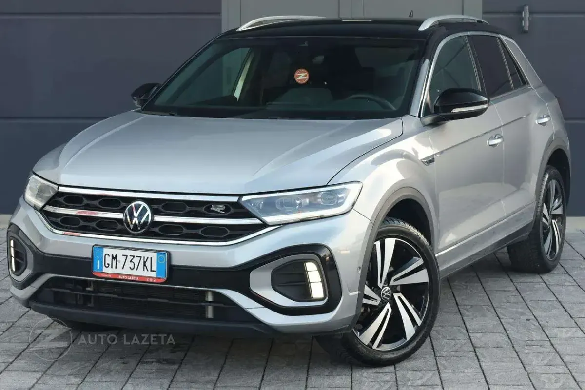Usata VW T-Roc R-line 150 CV (110 kW) 2023 Grigio SUV