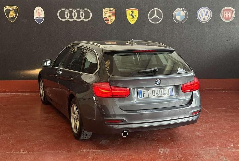 Usata BMW 316 Advantage 116 CV (85 kW) 2018 Grigio Station wagon