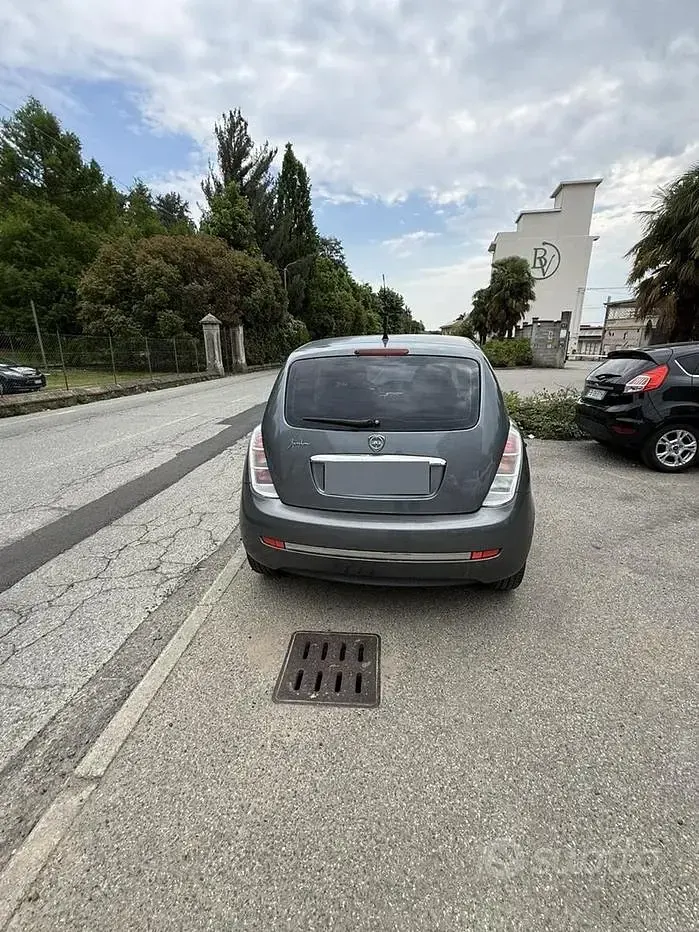 Usata Lancia Ypsilon 60 CV (44 kW) 2008 Utilitaria