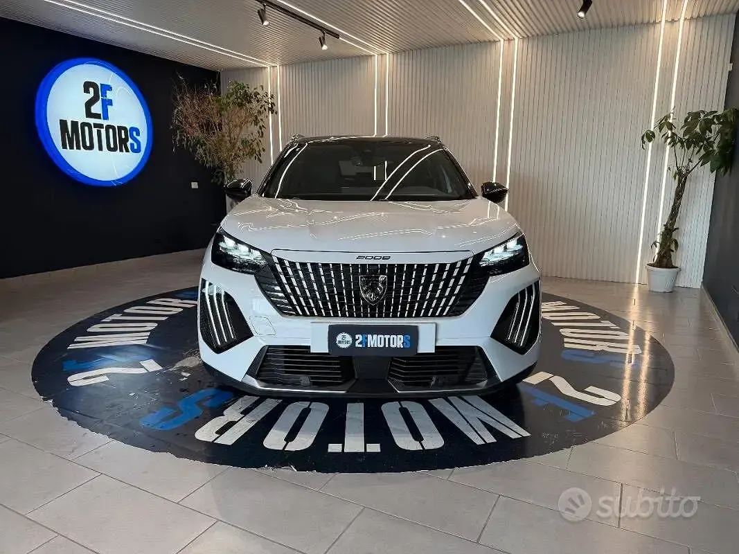 Usata Peugeot 2008 GTi 145 CV (106 kW) 2024 Bianco SUV