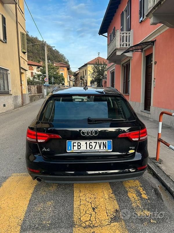 Usata Audi A4 Comfort 150 CV (110 kW) 2017 Berlina